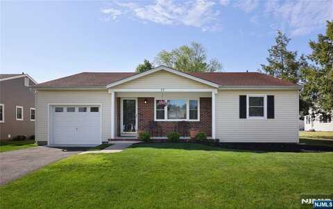 77 Westbrook Drive, Toms River, NJ 08757