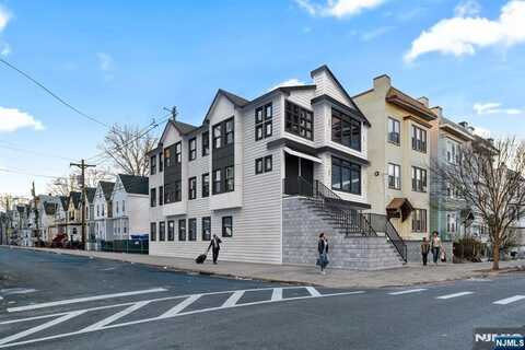 426 Avon Avenue, Newark, NJ 07108
