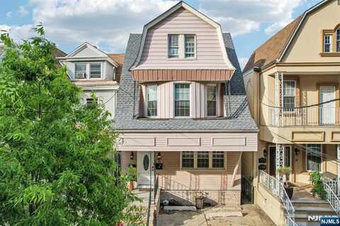 132 Kensington Avenue, Jersey City, NJ 07304