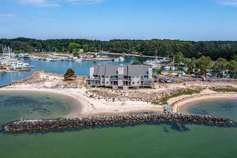 171 Beach Cove Drive, White Stone, VA 22578