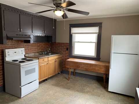 325 Central Street, Franklin, NH 03235