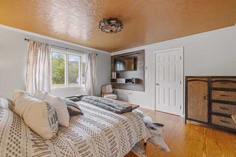 227 Main Street, Lincoln, NH 03251