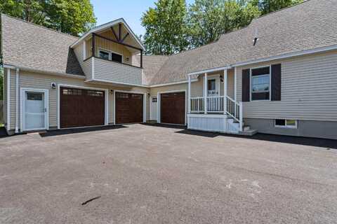 14 Whittier Drive, Seabrook, NH 03874
