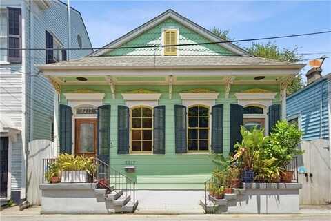 3217 DAUPHINE Street, New Orleans, LA 70117