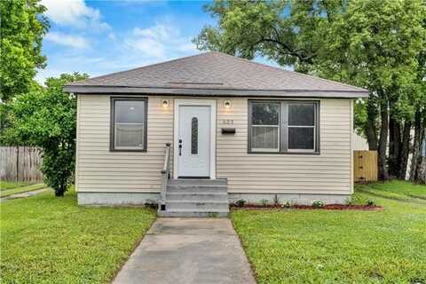 653 ST. JOSEPH Lane, Harvey, LA 70058