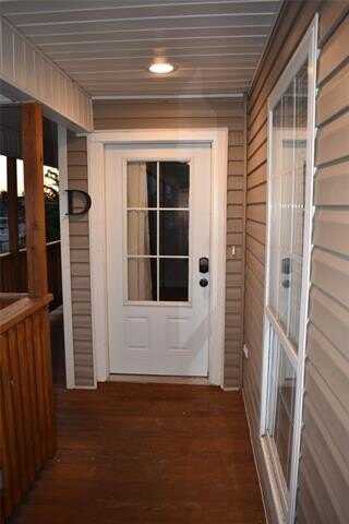 2912 JEAN LAFITTE Parkway, Chalmette, LA 70043