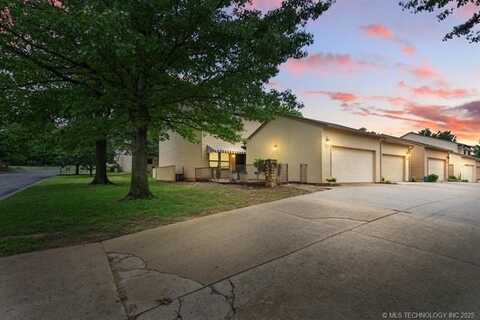 2828 E 85th Street, Tulsa, OK 74137