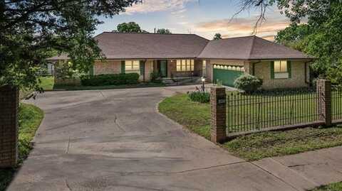 808 N Main Street, Sand Springs, OK 74063