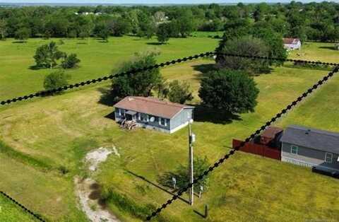 8901 E 130th Street North, Collinsville, OK 74021