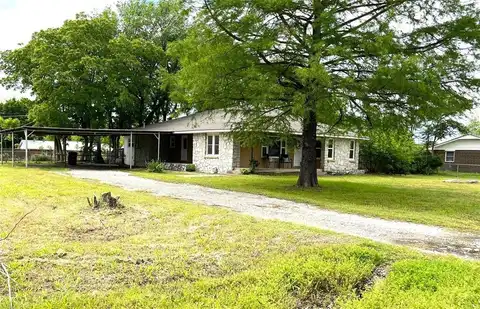 420 S 10th Avenue, Stroud, OK 74079
