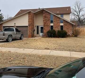 1112 Bank Side Circle, Edmond, OK 73012
