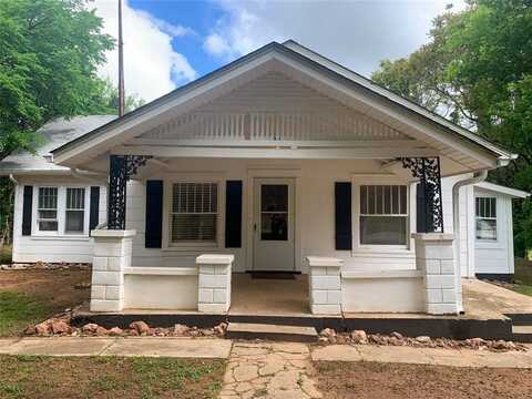 303 W Conklin, Sparks, OK 74869