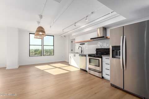 535 W THOMAS Road, Phoenix, AZ 85013