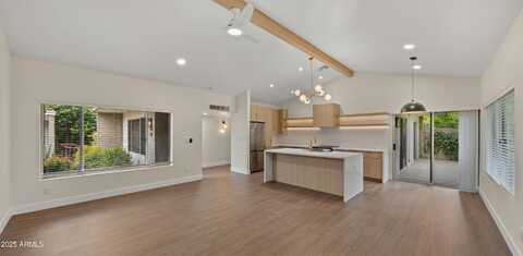 4800 N 68TH Street, Scottsdale, AZ 85251