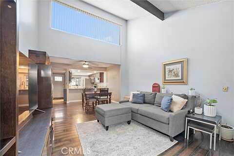 Heritage, ANAHEIM, CA 92804