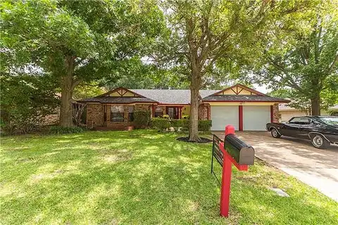 Almond, MANSFIELD, TX 76063