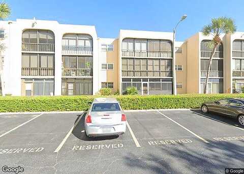 Oakhurst Rd Bldg 200-108, LARGO, FL 33774