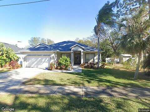 North, TARPON SPRINGS, FL 34689