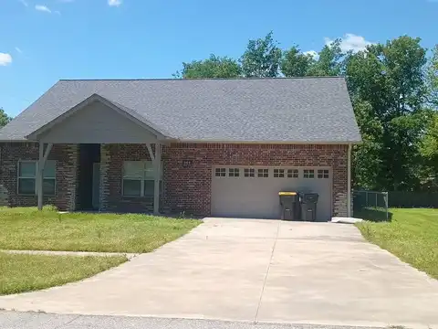 Atoka Ave, Coweta, OK 74429