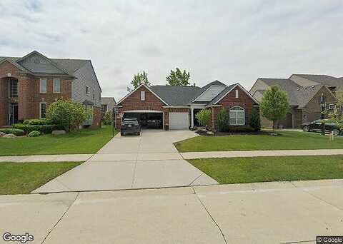 Waycross, MACOMB, MI 48044