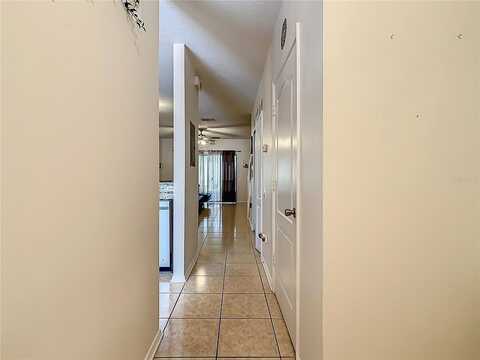 Lake Woodberry, BRANDON, FL 33510