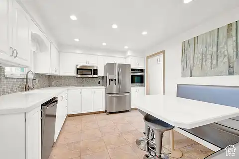 4600, ROY, UT 84067