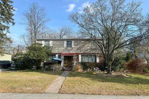 Lanscape Drive, Wheatley Heights, NY 11798