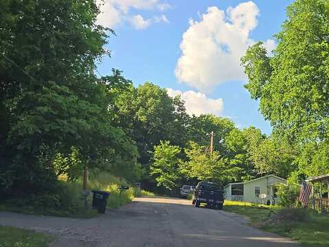 Jarman Hollow, PALMYRA, TN 37142