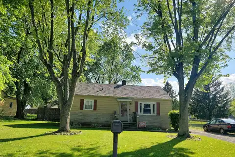 Birch, CROWN POINT, IN 46307
