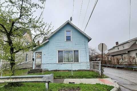 54Th, CLEVELAND, OH 44102