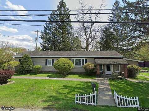 Colonial, STILLWATER, NY 12170