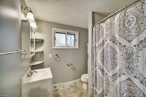 Miami, LORAIN, OH 44053
