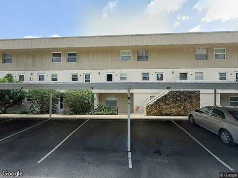 E Orlando Ave Apt 21A, OCOEE, FL 34761