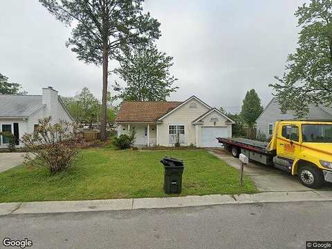 Courtland, SUMMERVILLE, SC 29486