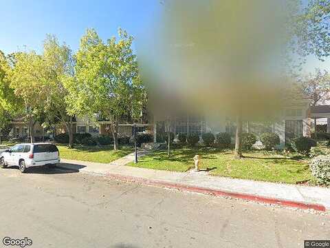 Williamsburg Ln, La Mesa, CA 91942