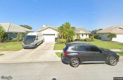 Carriage, SARASOTA, FL 34243