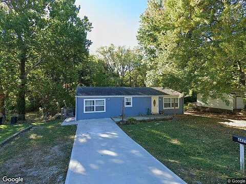 Oak, KANSAS CITY, KS 66104