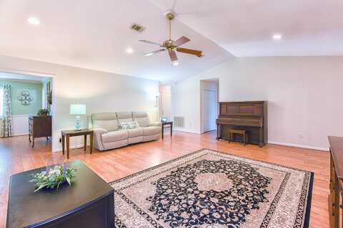 Violet, TALLAHASSEE, FL 32308
