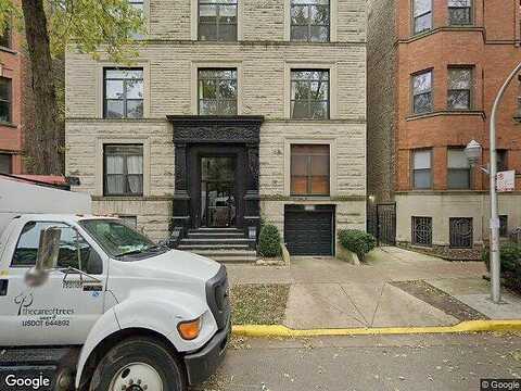 Briar, CHICAGO, IL 60657