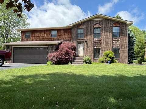 101 Forest View Dr., BECKLEY, WV 25801