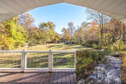 Wayah Woods, FRANKLIN, NC 28734