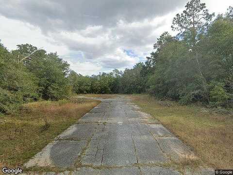 Lark Court, Chipley, FL 32428