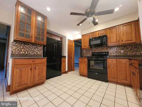 Woodflower, STAFFORD, VA 22554