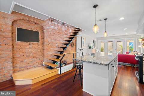 Kater, PHILADELPHIA, PA 19146