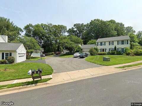 Ox Hill, FAIRFAX, VA 22033