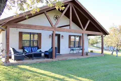 Cheyenne, NOCONA, TX 76255