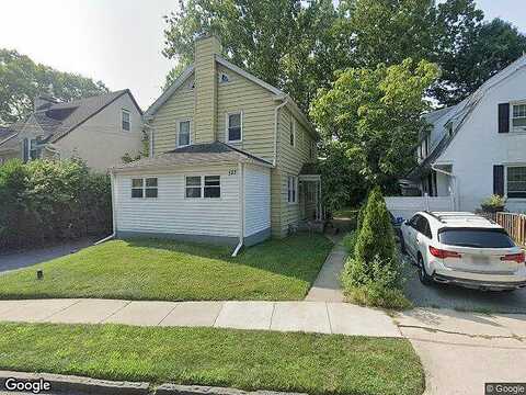 Bentley, BALA CYNWYD, PA 19004