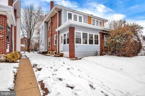 Avon, BROOKHAVEN, PA 19015