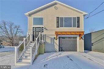 Front, HELLERTOWN, PA 18055