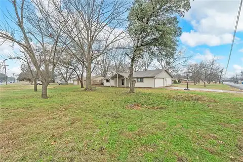 Ivy, HEWITT, TX 76643